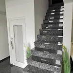 Prestigious And Stylish - Classic With Terrace * Bled