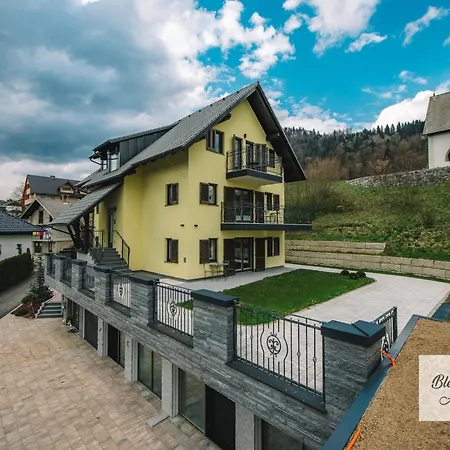 Prestigious And Stylish - Classic With Terrace Apartman Bled