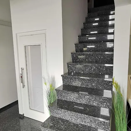 Prestigious And Stylish - Classic With Terrace * Bled