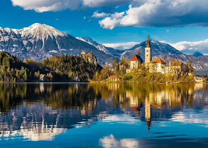 Prestigious And Stylish - Classic With Terrace * Bled