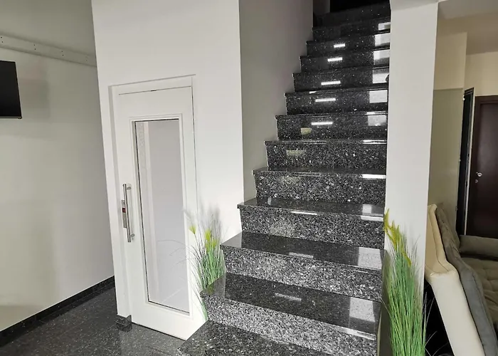 Prestigious And Stylish - Classic With Terrace * Bled